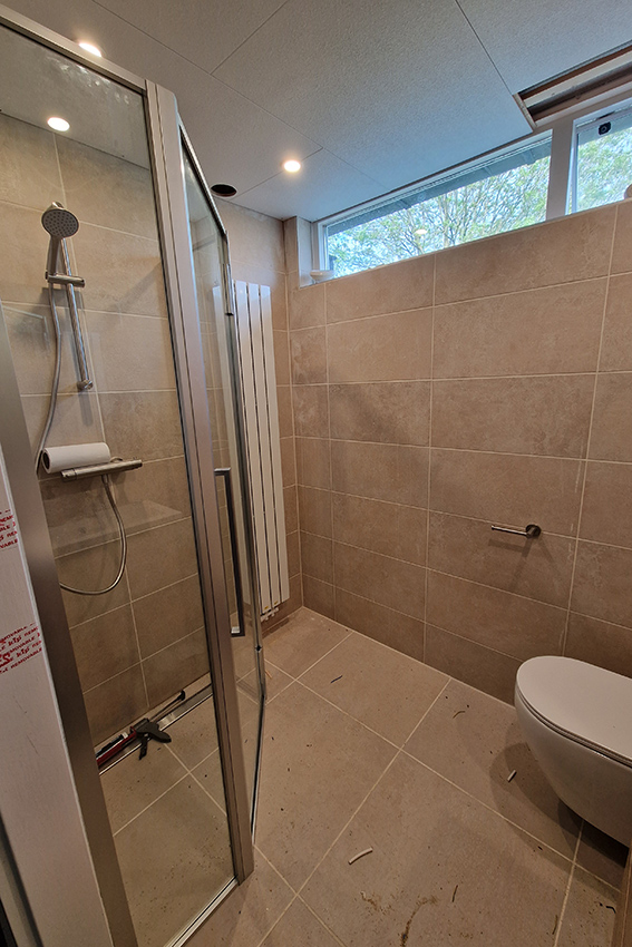 Rilux Bouw - Renovatie badkamer Hardegarijp 3