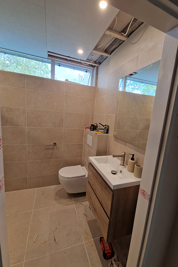 Rilux Bouw - Renovatie badkamer Hardegarijp 4